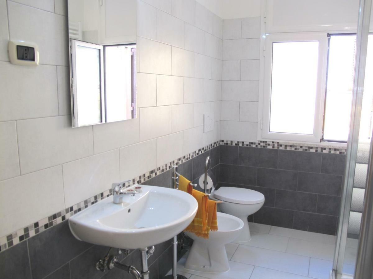 Falco Holiday House Рим Екстер'єр фото